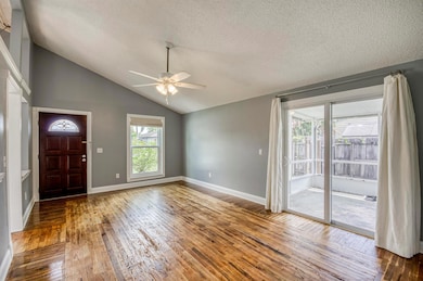 10656 Bobbie Ln, Royal Palm Beach, FL 33411 - photo 4