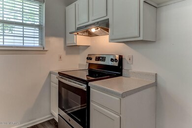 3017 Loring Aly, Wilmington, NC 28405 - photo 6