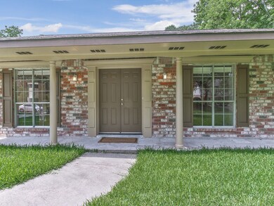 2680 S Woodloch St, Conroe, TX 77385 - photo 2