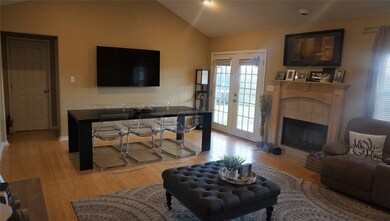 2304 Hedgerose Ln, Bay City, TX 77414 - photo 6