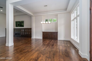 1759 Lydia Cir, Grand Forks, ND 58201 - photo 5