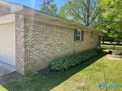 216 6th St, Rainbow City, AL 35906 - photo 3