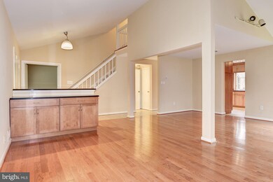 10967 Swansfield Rd, Columbia, MD 21044 - photo 7