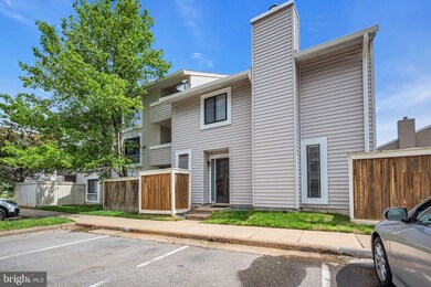 8609 Village Way unit 7, Alexandria, VA 22309 - photo 2