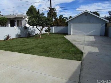 10104 S Grevillea Ave, Inglewood, CA 90304 - photo 2