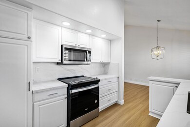 20-web-or-mls-DF_Capri_OPMG_0125_020