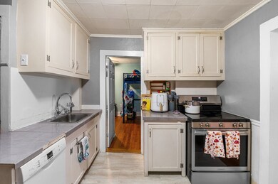 27 Appleton St, Salem, MA 01970 - photo 7