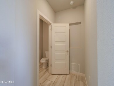 13672 Olney Ave, Horizon City, TX 79928 - photo 3