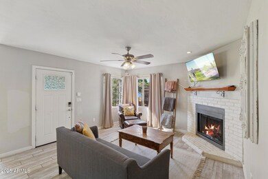 1110 W Heatherbrae Dr, Phoenix, AZ 85013 - photo 5