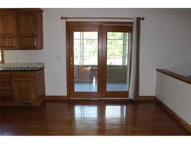 Breakfast Area/Room.