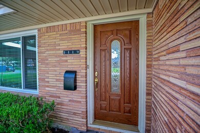 2110 Nina Lee Ln, Houston, TX 77018 - photo 4