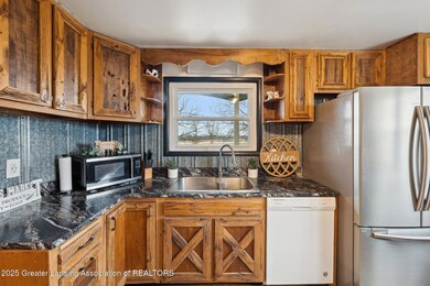 4196-W-Wilson-Rd-Perrinton-MI-48871-Wind