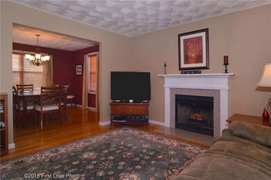 63 Laura Cir, Cranston, RI 02920 - photo 3