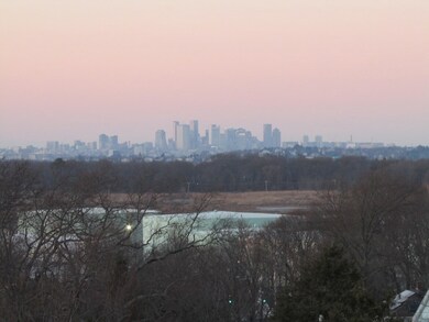 Quincy Towers unit 803, Quincy, MA 02169 - photo 4