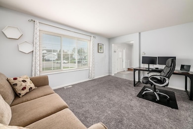 007_t Grove City OH 43123 USA