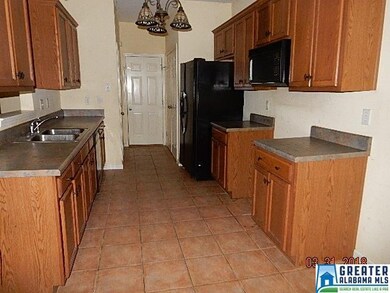 1004 Kerry Dr, Calera, AL 35040 - photo 7