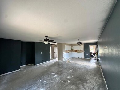 Kitchen & Living room
