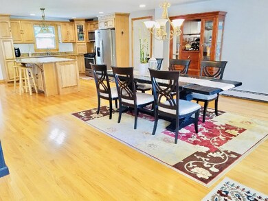 125 Varnum Rd, Dracut, MA 01826 - photo 5