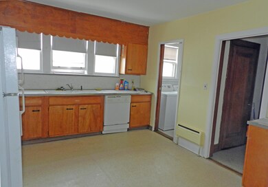 106 Pemberwick Rd unit 2, Greenwich, CT 06831 - photo 3