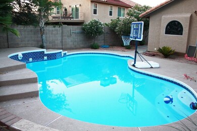 1609 W Evans