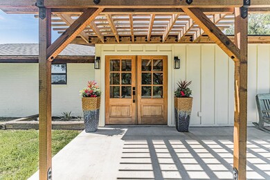 424 Old Tin Top Rd, Weatherford, TX 76087 - photo 4