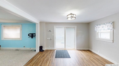 308 2nd St SE, Nora Springs, IA 50458 - photo 6