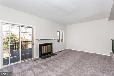 155 Bourbon Ct, Parkville, MD 21234 - photo 4