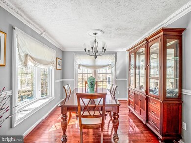 1834 Harewood Ln, Crofton, MD 21114 - photo 4