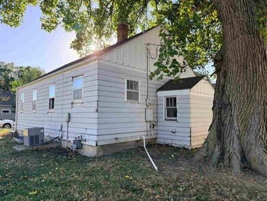 101 S Birch St, Hillsboro, KS 67063 - photo 4
