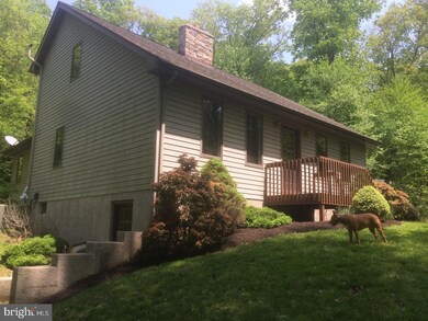 32 Woods Ln, Barto, PA 19504 - photo 2