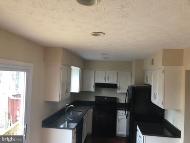 12043 Winding Creek Way, Germantown, MD 20874 - photo 6