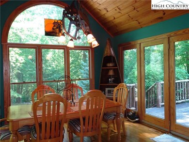 Painted Pony dining area.