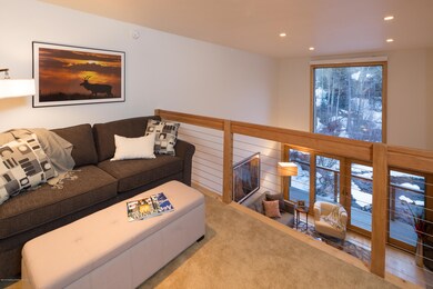 6loft