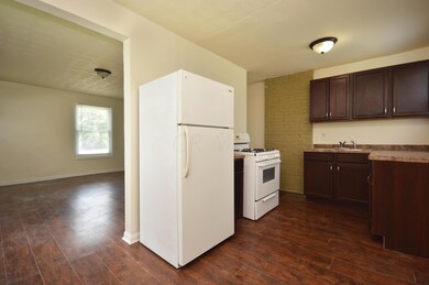 Kitchen (2)