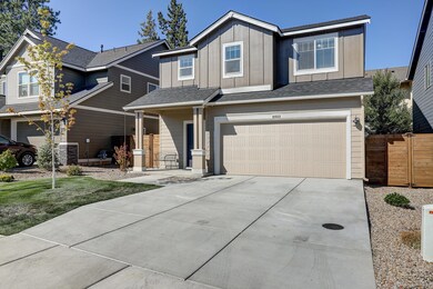 61553 SE Lorenzo Dr, Bend, OR 97702 - photo 2