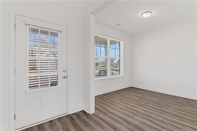 7332 Rocklin Ln, Flowery Branch, GA 30542 - photo 6