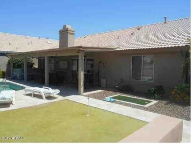 Entertainer's Backyard & Patio!