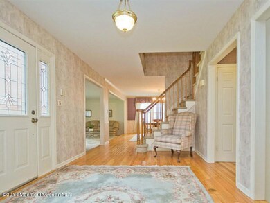 003_FOYER