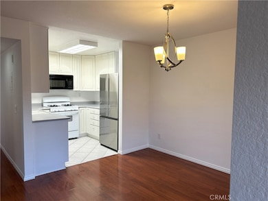 22 Columbia unit 21, Irvine, CA 92612 - photo 3