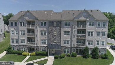 5307 Wyndholme Cir unit 401, Baltimore, MD 21229 - photo 4