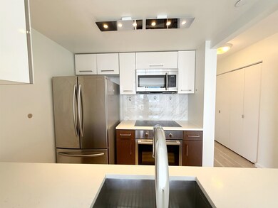 Mandalay on the Hudson unit 2001, Jersey City, NJ 07302 - photo 5