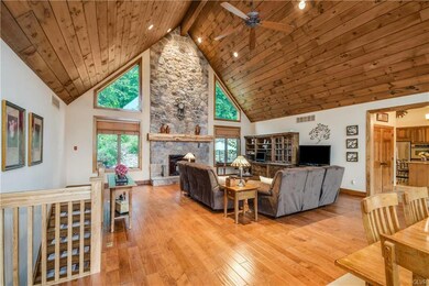 7557 Carls Hill Rd, Zionsville, PA 18092 - photo 6