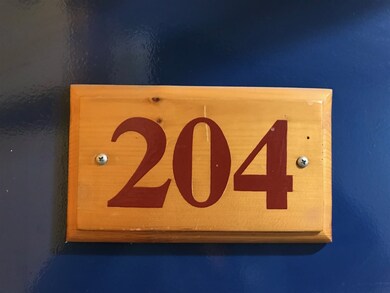 145 Main St unit 204, Ludlow, VT 05149 - photo 2