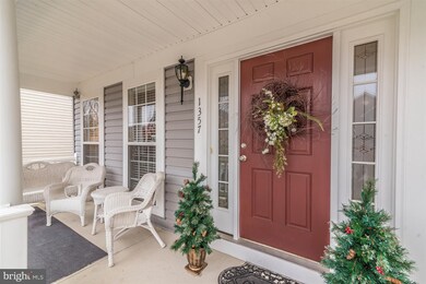 1357 Stallion St, Ranson, WV 25438 - photo 4