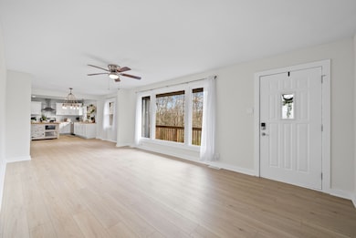 509 Rosewood Dr, Clarksville, TN 37043 - photo 6