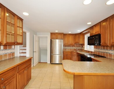 21 Woodridge Rd, Maynard, MA 01754 - photo 6