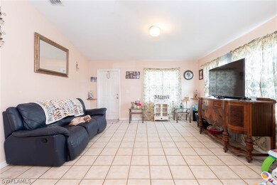 1250 Columbus Blvd unit A & B, Fort Myers, FL 33913 - photo 6