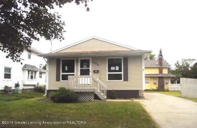 906 W Barnes Ave, Lansing, MI 48910 - photo 2