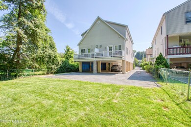 22 Hollow Wood Ln, Greenwich, CT 06831 - photo 2