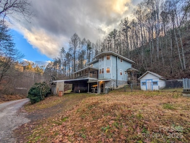 77 Griffith Branch Rd, Green Mountain, NC 28740 - photo 2